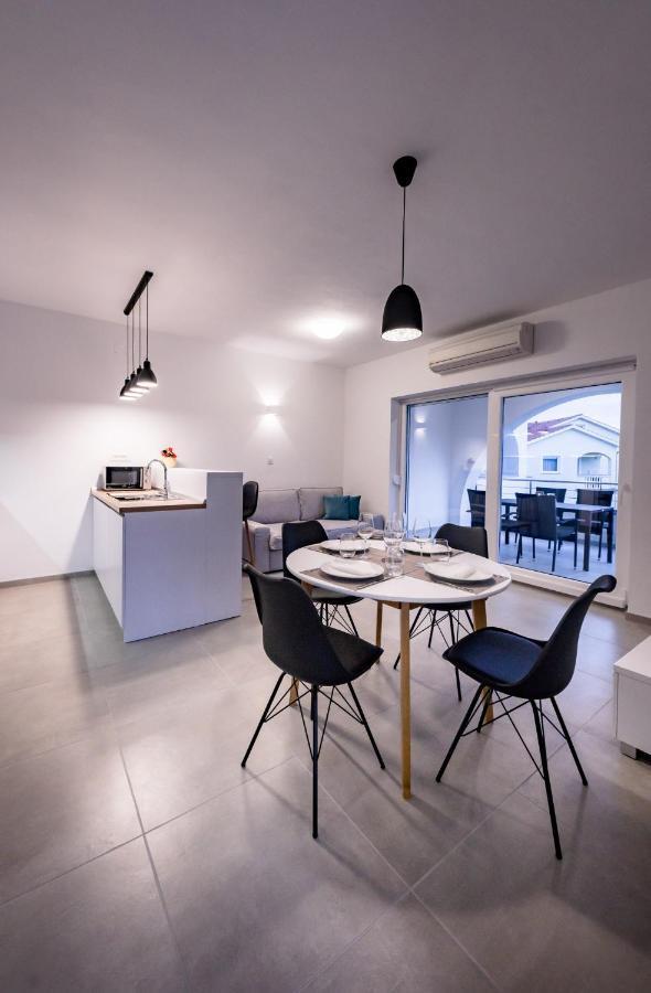 Apartmani Villa Zora Lopar Zewnętrze zdjęcie