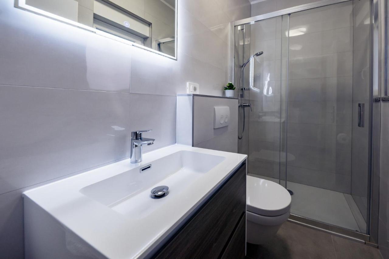 Apartmani Villa Zora Lopar Zewnętrze zdjęcie