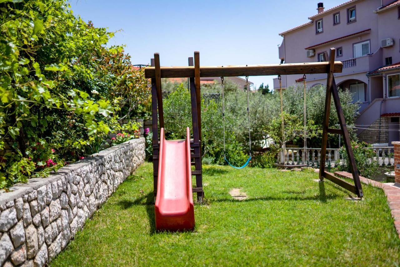 Apartmani Villa Zora Lopar Zewnętrze zdjęcie